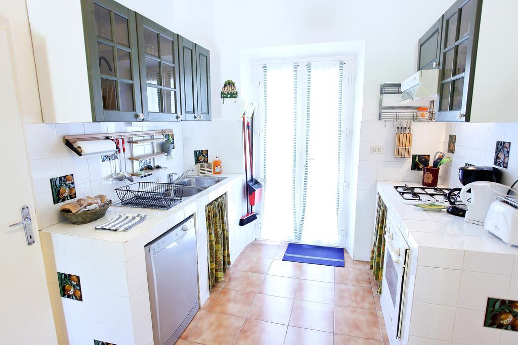 Vigna Licia Apartment Pomezia Exterior photo