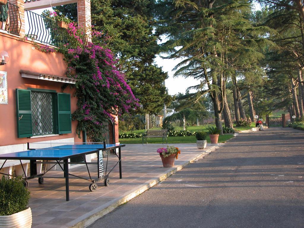 Vigna Licia Apartment Pomezia Exterior photo